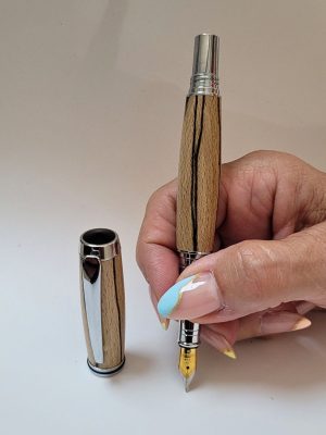 stylo plume hêtre échauffé avec point iridium fabrication française en moselle