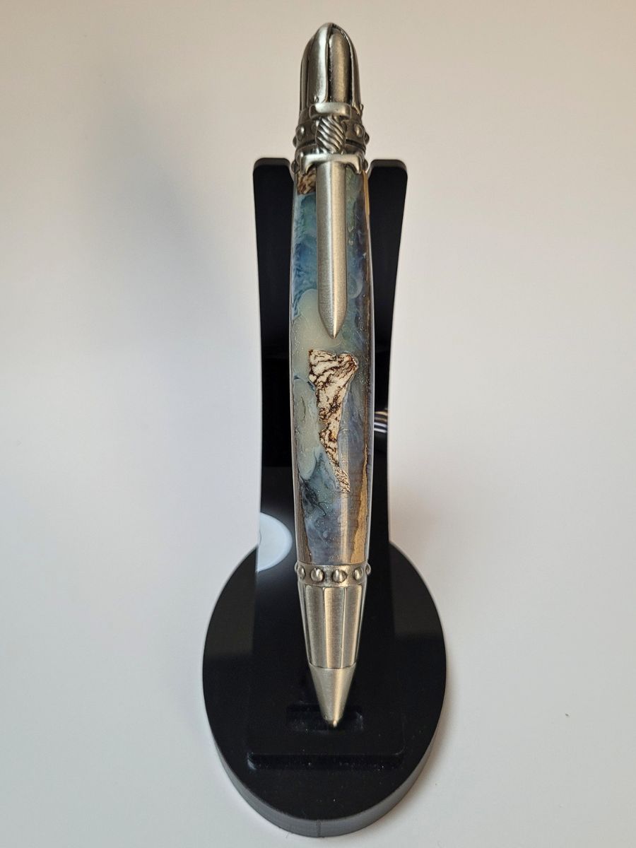 stylo parker médiéval hybride résine et bois en étain