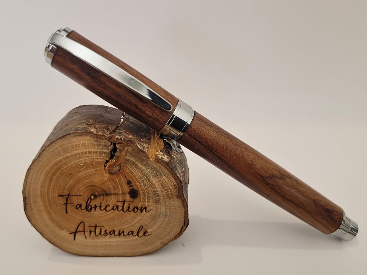 Stylo plume capuchon magnétique chromé en cerisier – Image 3