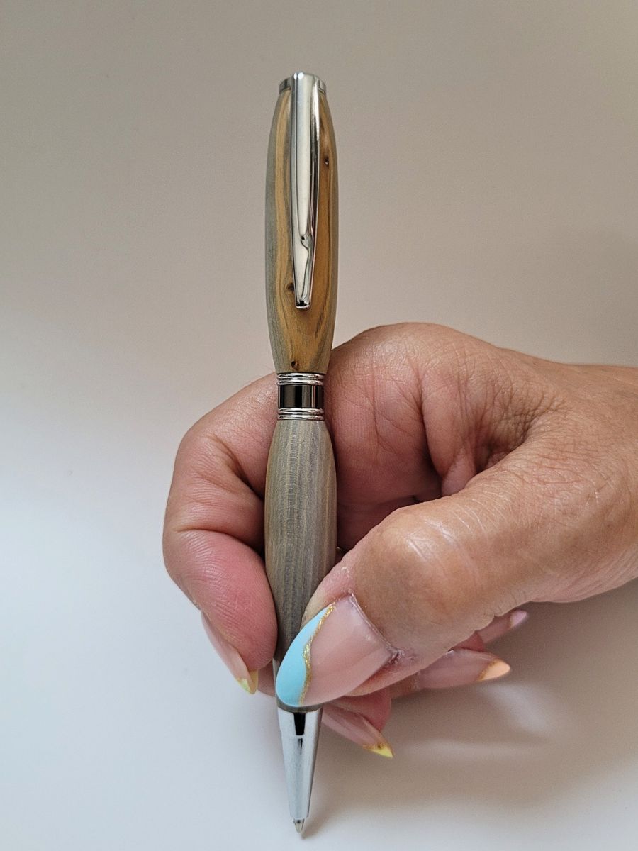 slim teinté gris bois d'if chrome et noir