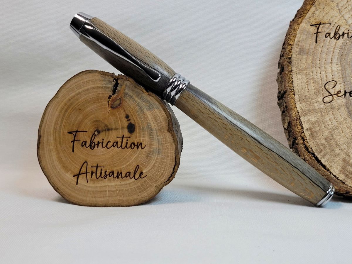 Roller artisanal en hêtre échauffé stabilisé avec bague centrale à trois anneaux chromés