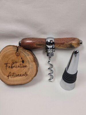 Tire-bouchon artisanal en bois d'amourette de Guyane avec bouchon chromé et bagues d'étanchéité